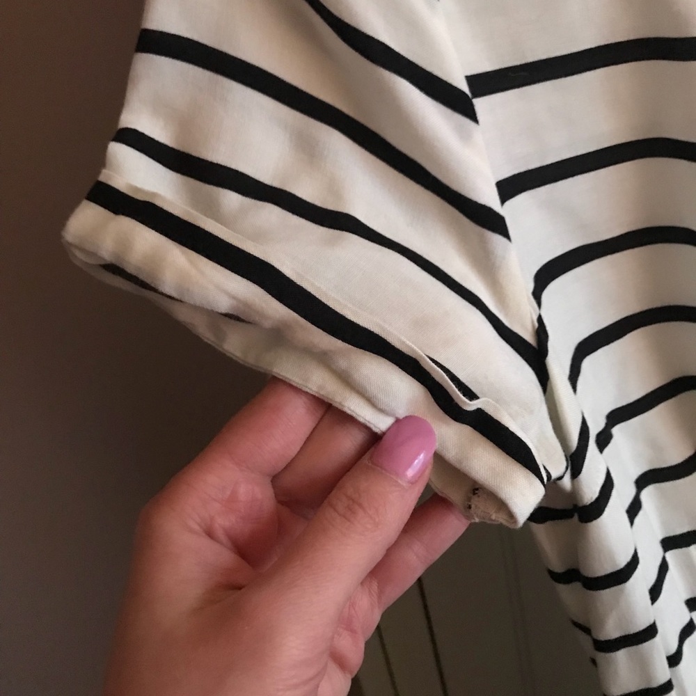 🎃 SALE White with Black Stripes Divided Dress - Picture 3 of 4